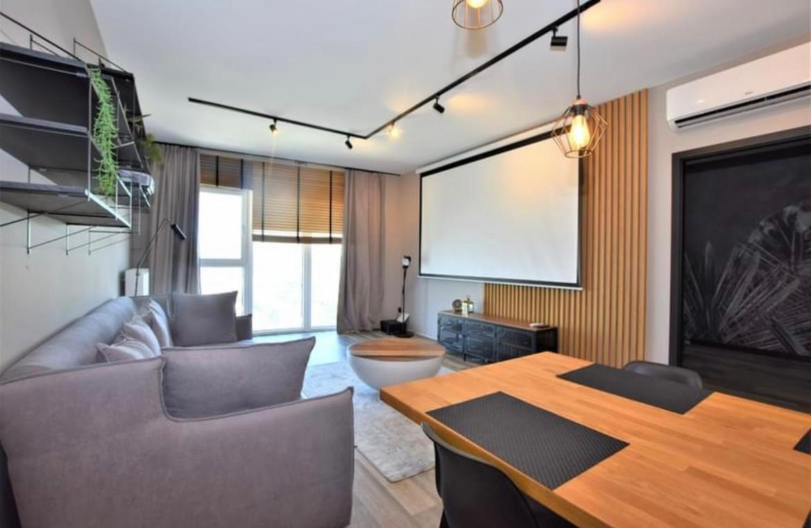 21St Floor Capital Apartment เชชูฟ ภายนอก รูปภาพ